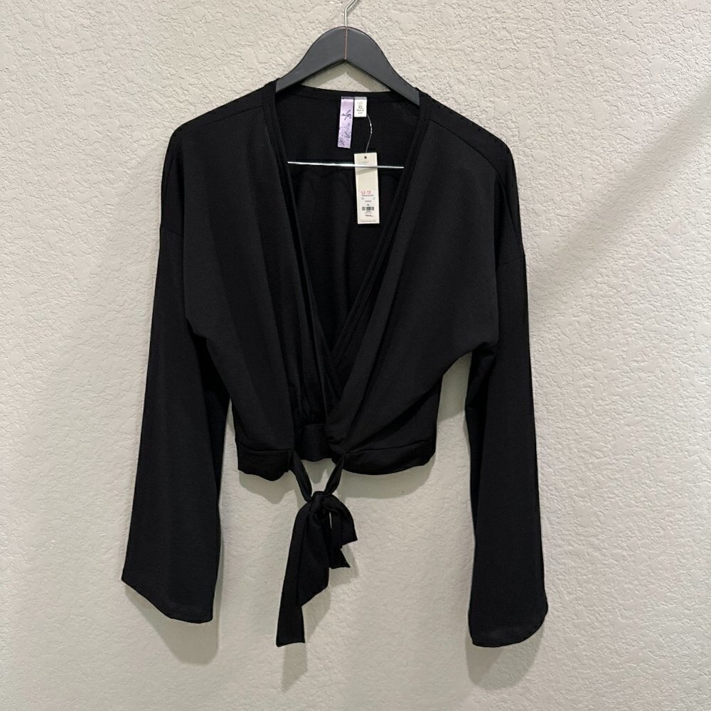 Francesca’s Women's Black Tie Down Top Size X-Large Nwt